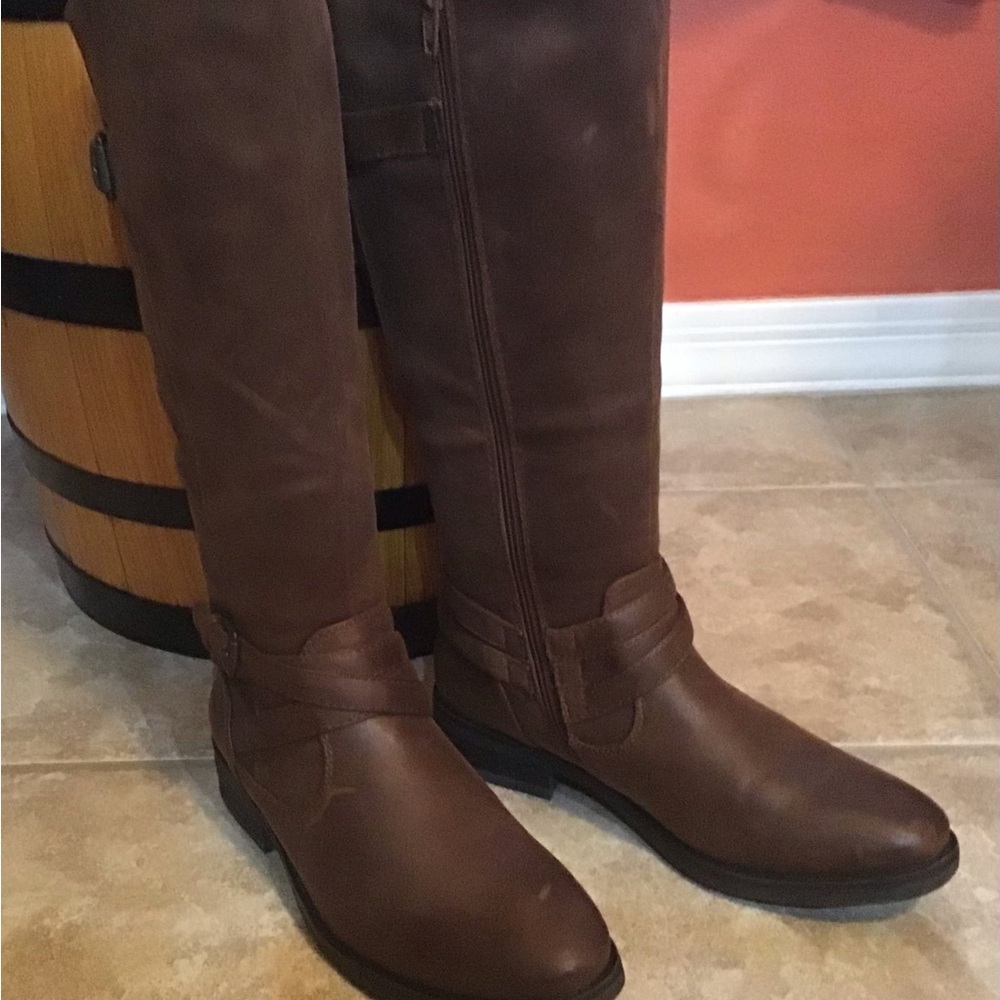 Baretraps Alysha Boots Brush Brown Size 7.5M Coastal Cowgirl Core Soft & Warm